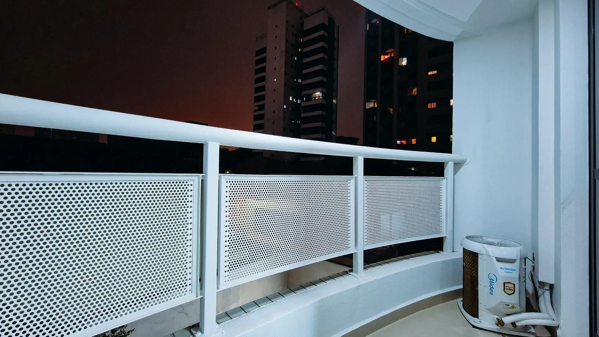 The Palace Confort Moema 207 Sao Paulo Apartment
