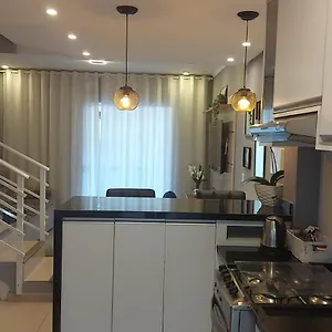 villa-casa-linda-luxo-e-aconchegante.santa-catarina-brasil.com/